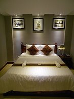 Pillar Hotel