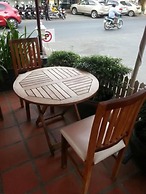 Pillar Hotel