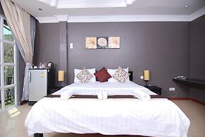 Pillar Hotel