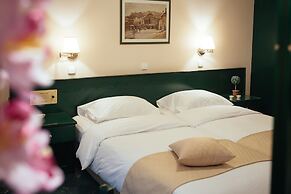 Ignatia Hotel