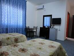 Kahramana Hotel