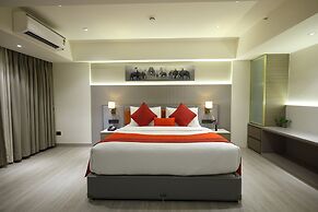 Marigold- Newly Renovated Hotel