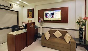 Marigold- Newly Renovated Hotel