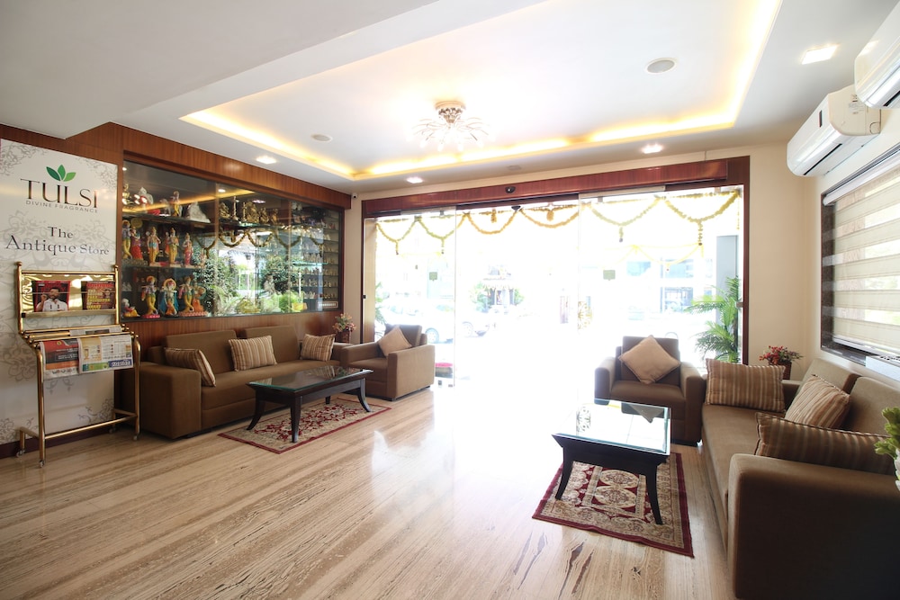 Marigold- Newly Renovated Hotel