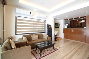 Marigold- Newly Renovated Hotel