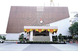 Marigold- Newly Renovated Hotel