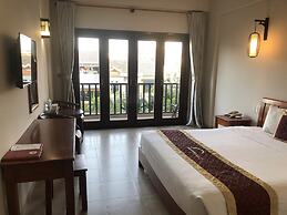 Sunshine Hoian Hotel