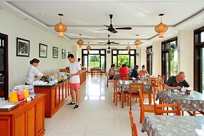 Sunshine Hoian Hotel