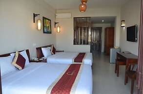 Sunshine Hoian Hotel