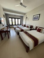 Sunshine Hoian Hotel