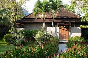 Bor Saen Pool Villa