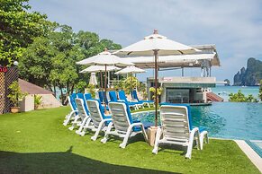 PP Charlie Beach Resort