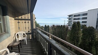 Heron's Landing Hotel