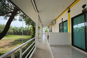 Phi Phi Chang Grand Resort & Spa