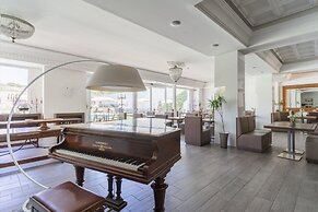 Victoria Palace Hotel & Zen Wellness
