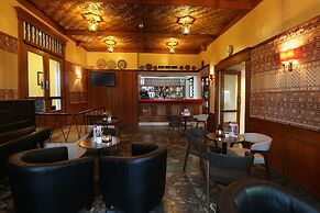 Forest Park Hotel