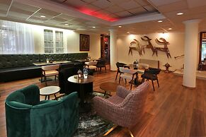 Forest Park Hotel