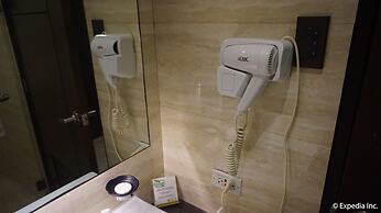 Ace Hotel & Suites