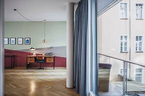 The Circus Apartments