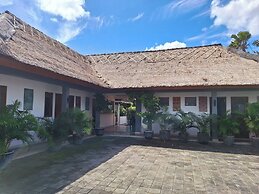 Balinea Holiday Home