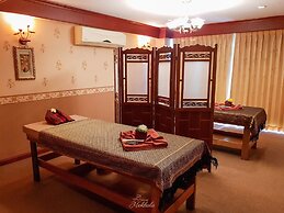Tara Lake Hotel