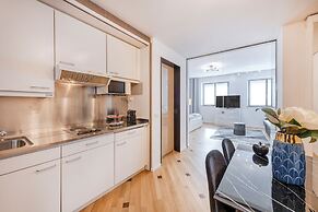 Milan Royal Suites & Luxury Apartments