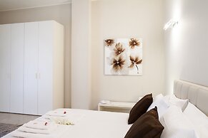 Milan Royal Suites & Luxury Apartments