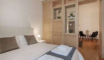 Milan Royal Suites & Luxury Apartments