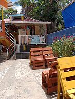 Dermas Inn