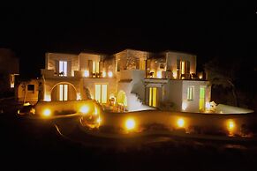 Golden Sun Hotel