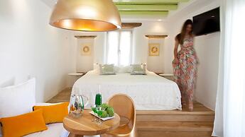 Golden Sun Hotel