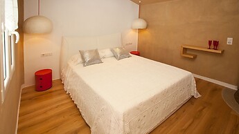 Golden Sun Hotel