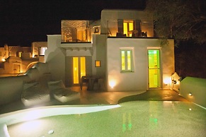 Golden Sun Hotel