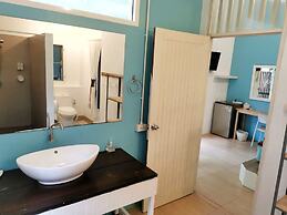 Glur Hostel
