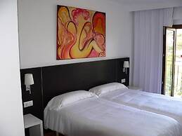 Hotel Navia Santa Ponsa
