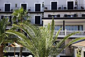 Hotel Navia Santa Ponsa
