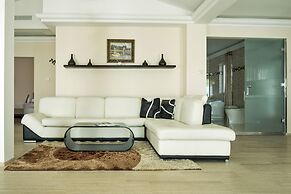 Hotel Azimut