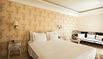 Hotel Azimut