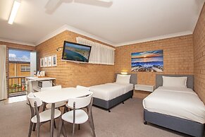 Coast Inn Motel