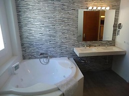 Mare Hotel