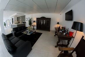 Mare Hotel