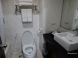 Lido De Paris Hotel