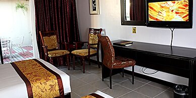 Lido De Paris Hotel