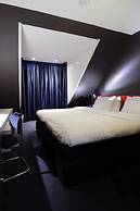 Blue Mansion Hotel