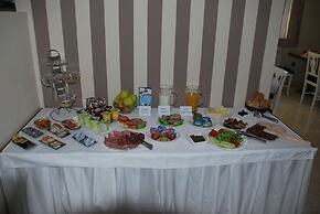 Hotel M