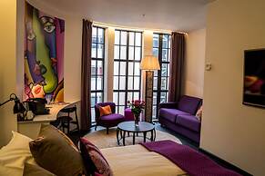Hotel No13
