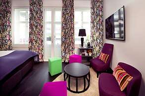 Hotel No13