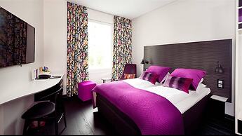 Hotel No13