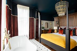 Worplesdon Place Hotel