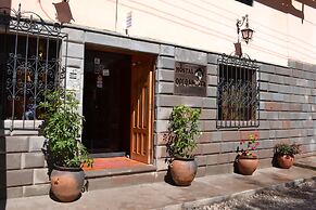 Hostal Qolqampata